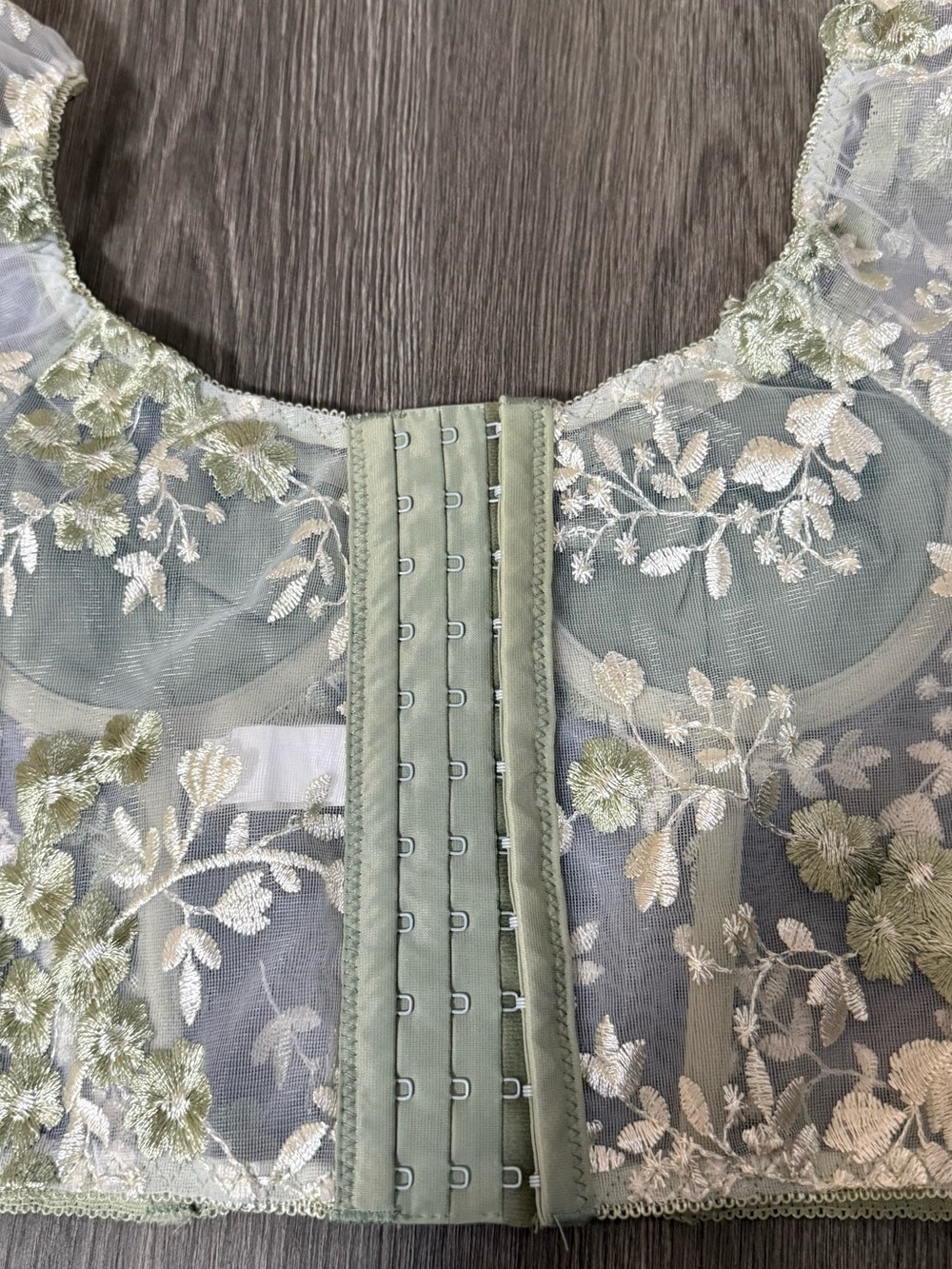 ROMWE Sage Green Floral Puff Sleeve Crop Top Size Small Whimsy Fairy Boho - Picture 6 of 10